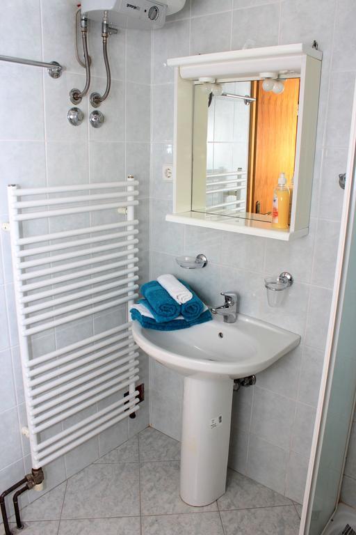 Apartments Anicic Ičići Eksteriør billede